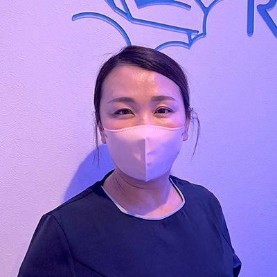 ヘッドスパニスト ヨシダ